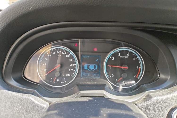 Used Brilliance H530 2011 1.6L Manual Luxury Model Instrument Cluster