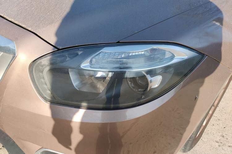 Used Brilliance H530 2011 1.6L Manual Comfort Version Left Front Headlight