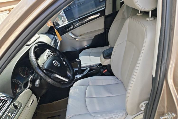 Used Brilliance H530 2011 1.6L Manual Luxury Model Left Front Seat