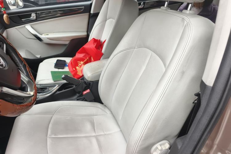 Used Brilliance H530 2011 1.6L Automatic Luxury Version Left Rear Seat