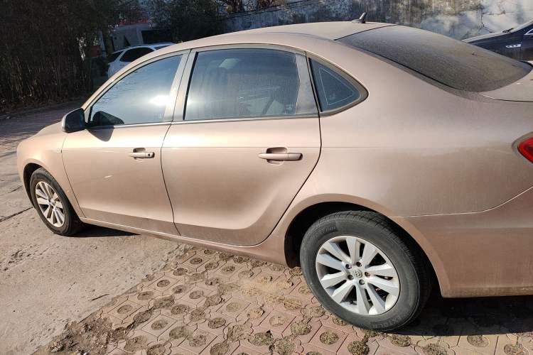 Used Brilliance H530 2011 1.6L Manual Comfort Version Left Side