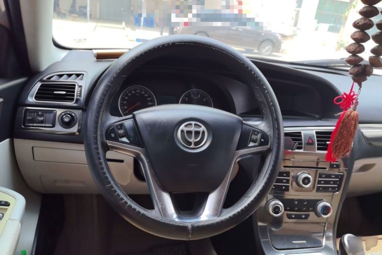 Used Brilliance H530 2011 1.6L Manual Luxury Model Steering Wheel