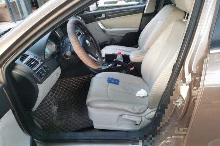 Used Brilliance H530 2012 1.5T Automatic Luxury Edition Left Front Seat