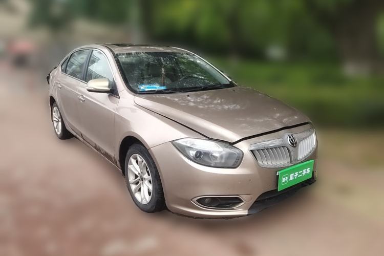Used Brilliance H530 2012 1.6L Automatic Comfort with Sunroof Front Right 45 Deg