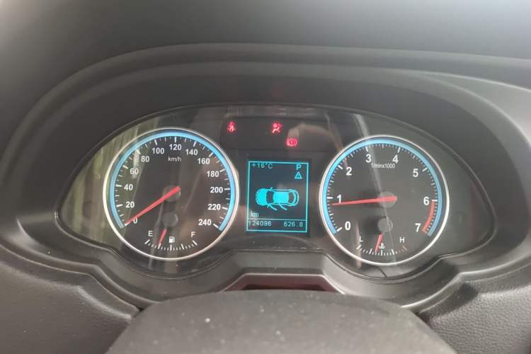 Used Brilliance H530 2012 1.6L Automatic Comfort with Sunroof Instrument Cluster