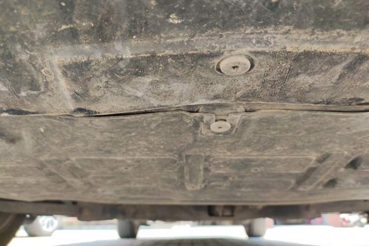 Used Brilliance H530 2012 1.6L Manual Comfort Sunroof Model Chassis Front
