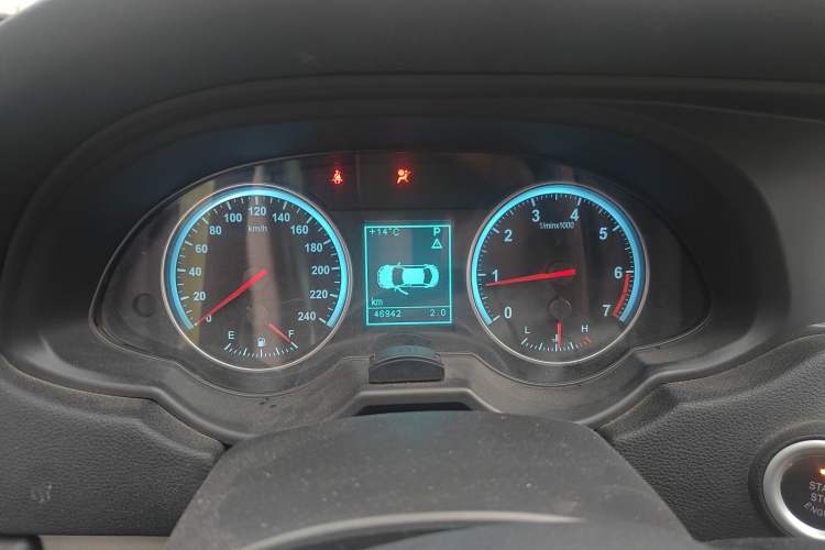 Used Brilliance H530 2012 1.5T Automatic Luxury Edition Instrument Cluster