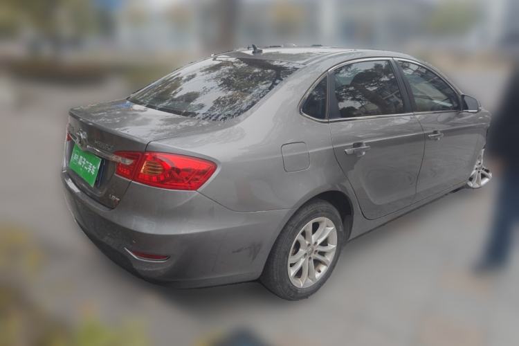 Used Brilliance H530 2012 1.5T Automatic Luxury Edition Rear Right 45 Deg