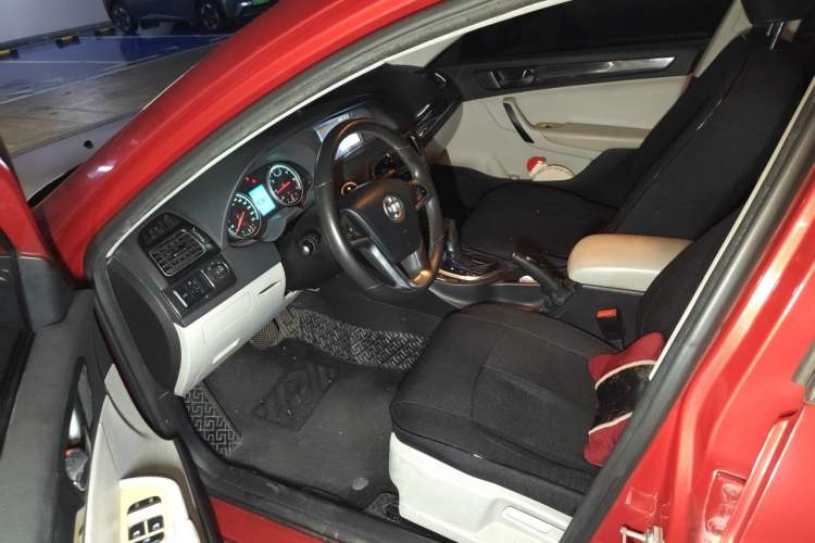 Used Brilliance H530 2012 1.6L Automatic Smart Version Driver Seat