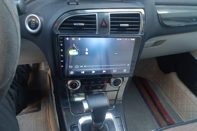 Used Brilliance H530 2012 1.6L Automatic Comfort with Sunroof Audio And AC Panel