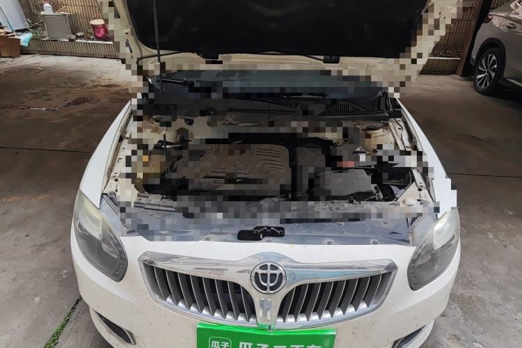 Used Brilliance H530 2012 1.6L Automatic Comfort with Sunroof Engine Bay