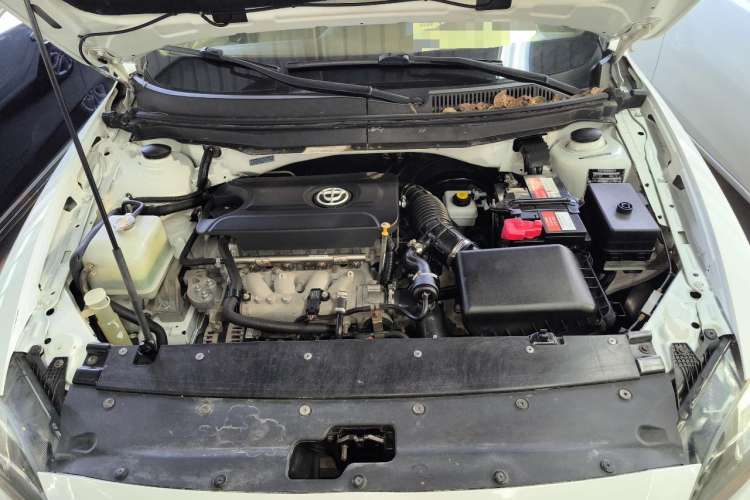 Used Brilliance H530 2012 1.5T Automatic Luxury Edition Engine Bay