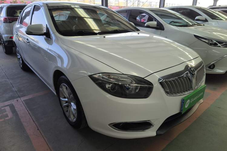 Used Brilliance H530 2012 1.5T Automatic Luxury Edition Front Right 45 Deg