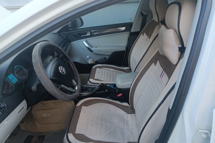 Used Brilliance H530 2012 1.6L Automatic Comfort with Sunroof Left Front Seat