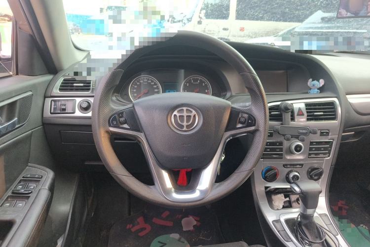 Used Brilliance H530 2014 1.5T Automatic Elite Version Steering Wheel