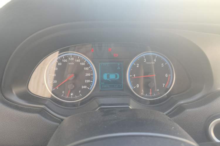 Used Brilliance H530 2014 1.6L Automatic Luxury Model Instrument Cluster