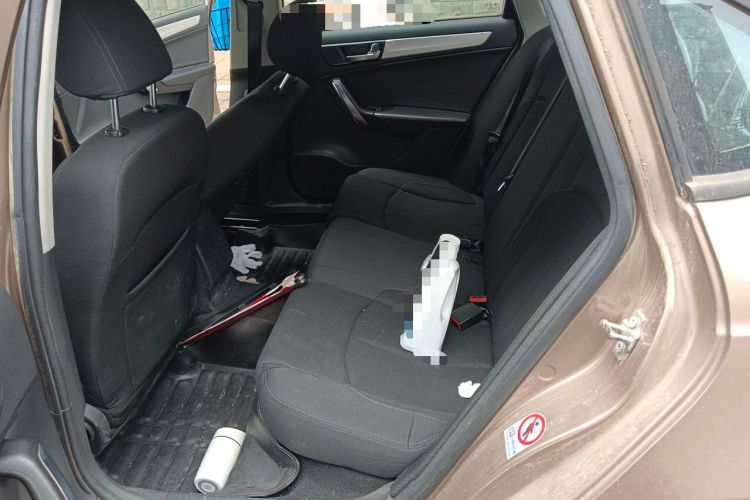 Used Brilliance H530 2014 1.5T Automatic Elite Version Left Rear Seat