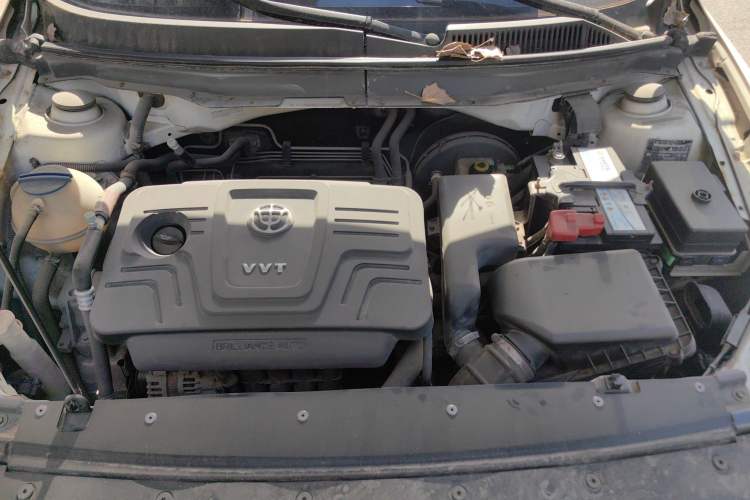 Used Brilliance H530 2014 1.6L Manual Luxury Model Engine Bay