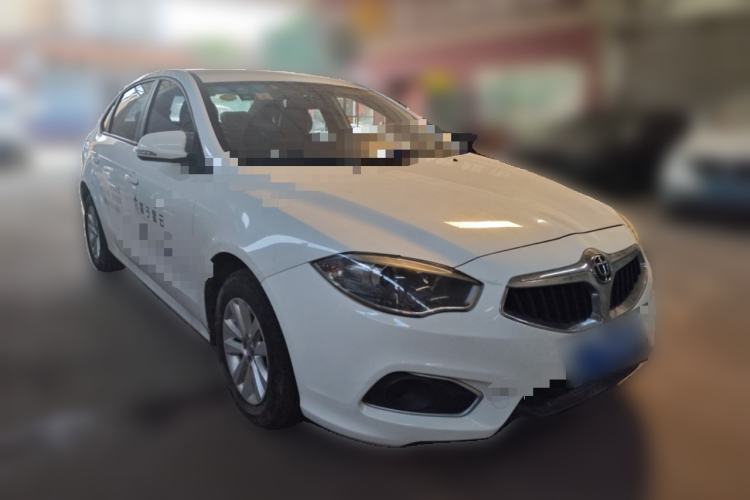 Used Brilliance H530 2014 1.6L Automatic Comfort Model Front Right 45 Deg
