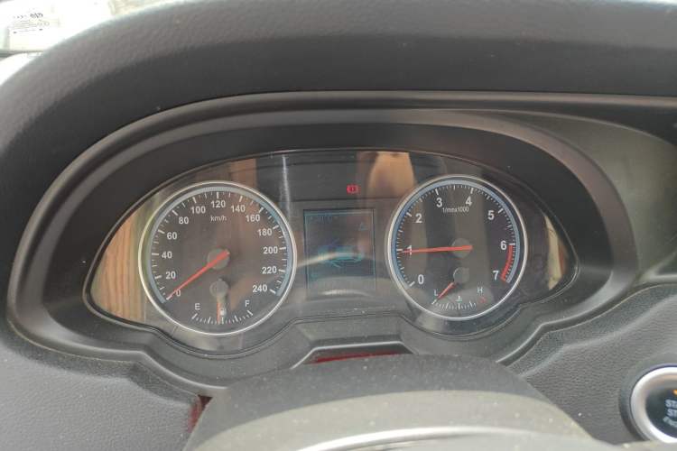 Used Brilliance H530 2014 1.6L Manual Luxury Model Instrument Cluster