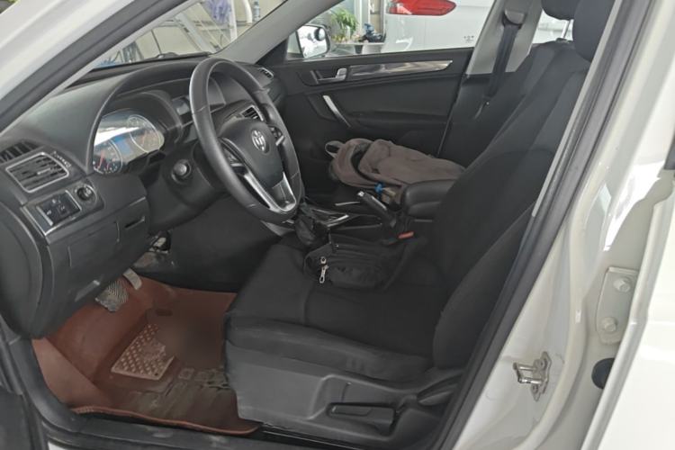 Used Brilliance H530 2014 1.6L Automatic Comfort Model Left Front Seat
