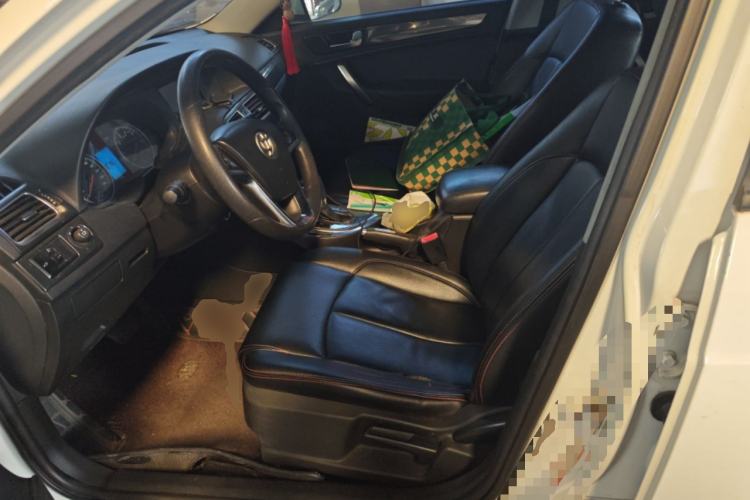 Used Brilliance H530 2014 1.6L Automatic Comfort Model Left Front Seat