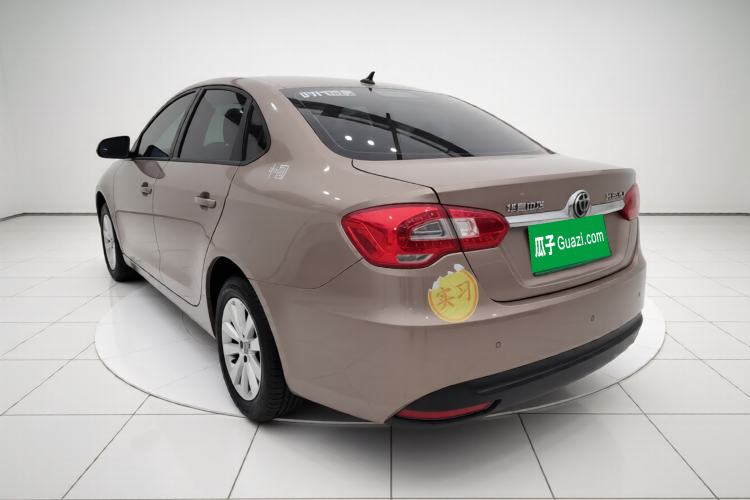 Used Brilliance H530 2017 1.6L Automatic Comfort Model Exterior 3