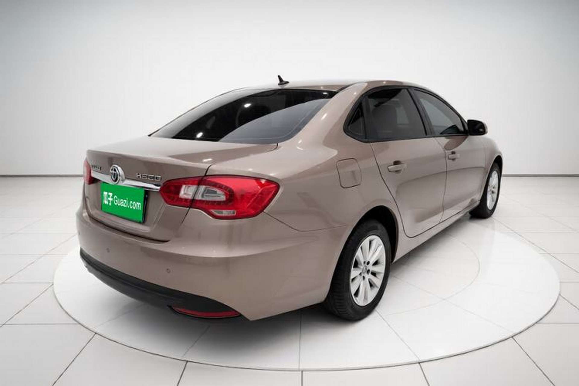 Used Brilliance H530 2017 1.6L Automatic Comfort Model Exterior 5