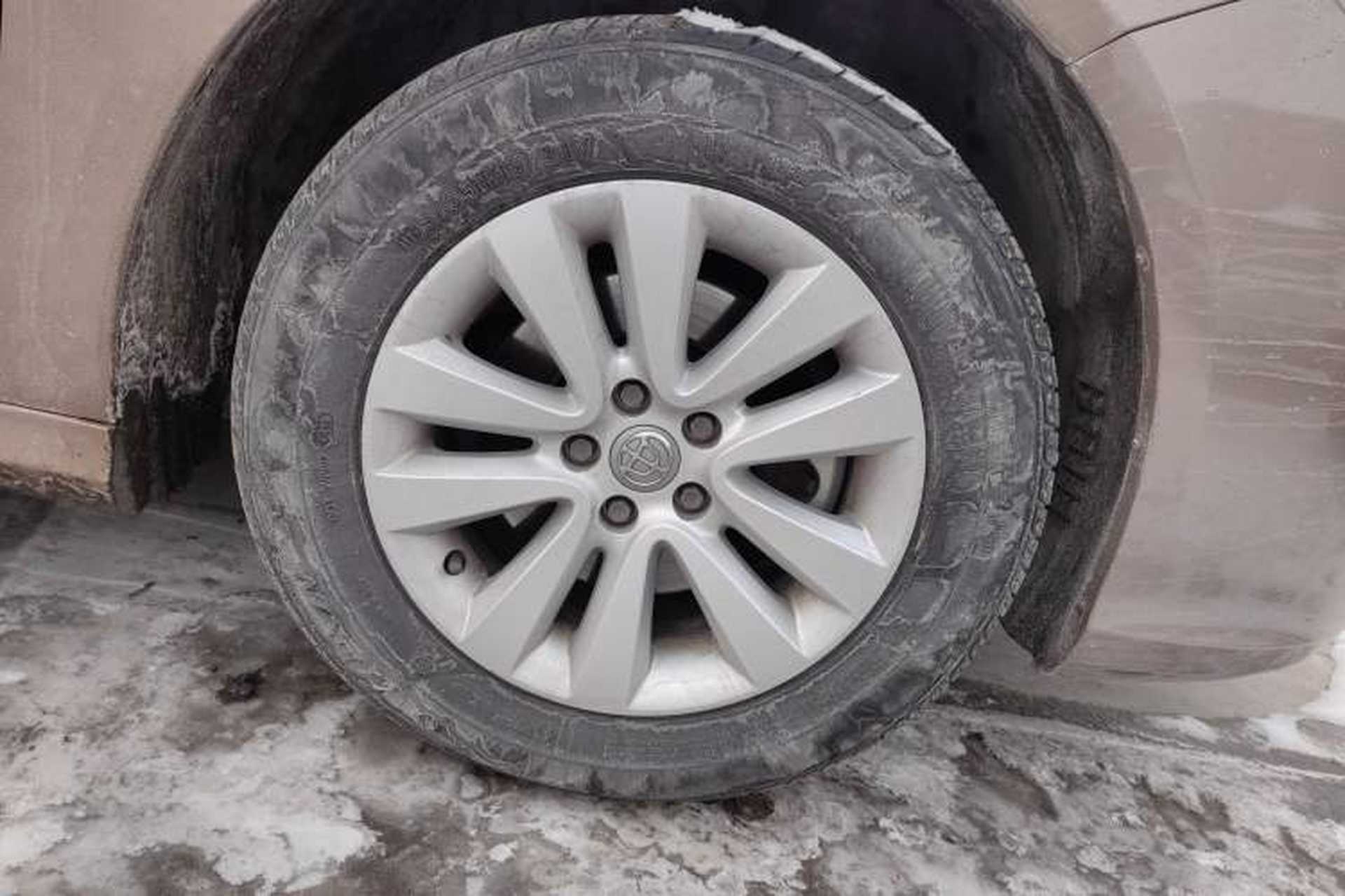 Used Brilliance H530 2017 1.6L Automatic Comfort Model Exterior 7