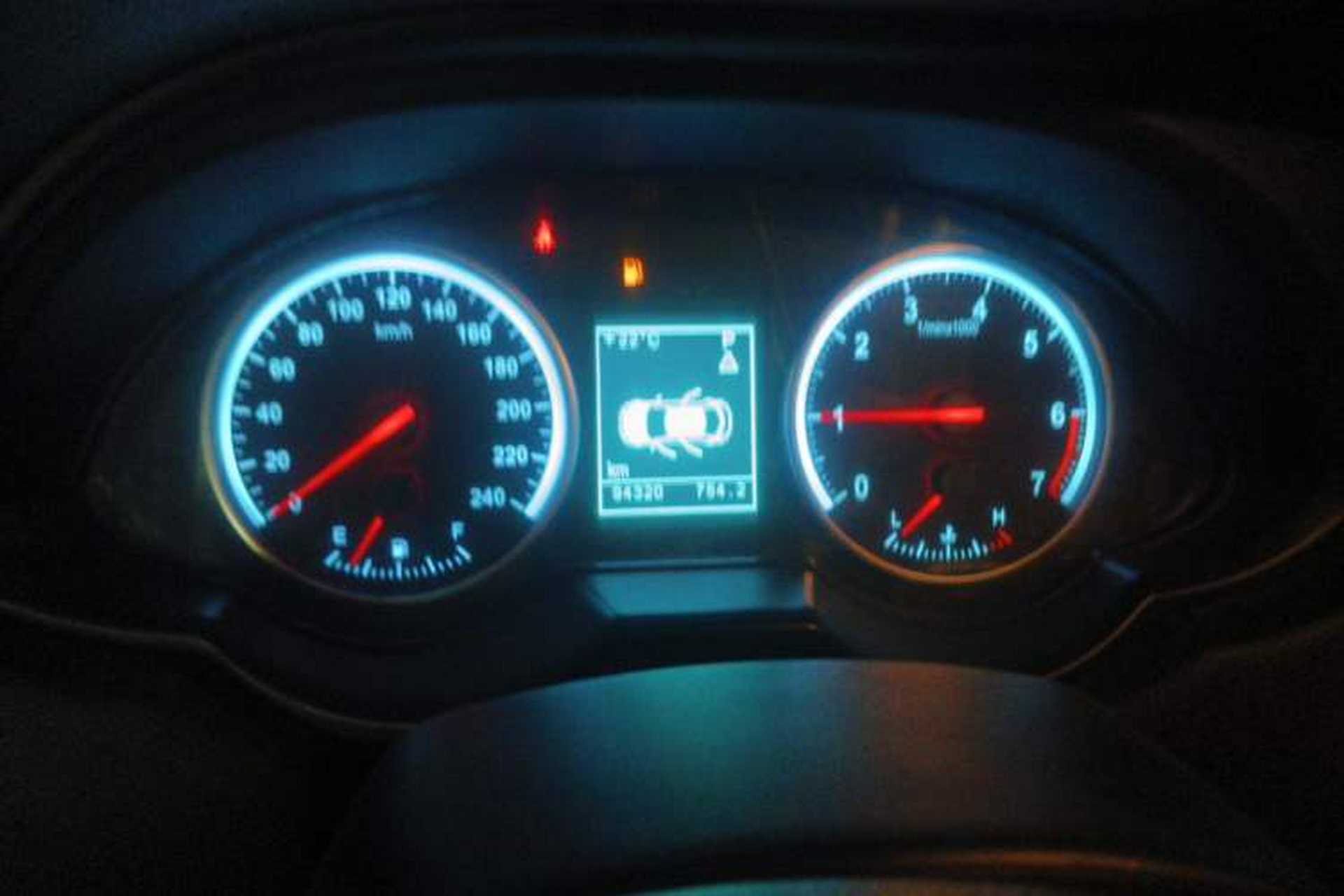 Used Brilliance H530 2017 1.6L Automatic Comfort Model Instrument Cluster