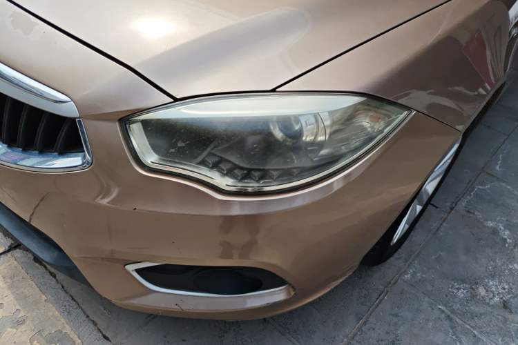 Used Brilliance H530 2017 1.6L Automatic Comfort Model Left Front Headlight