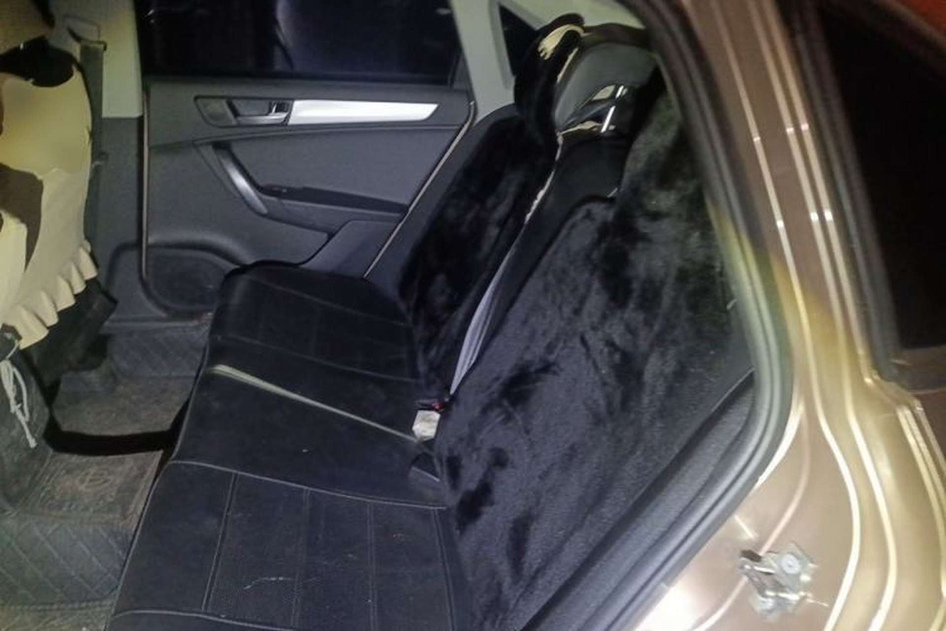 Used Brilliance H530 2017 1.6L Automatic Comfort Model Left Rear Seat