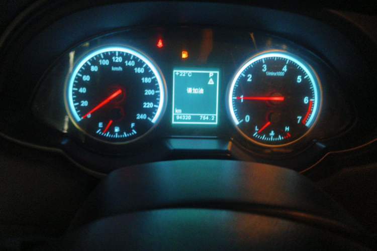 Used Brilliance H530 2017 1.6L Automatic Comfort Model Odometer Close Up