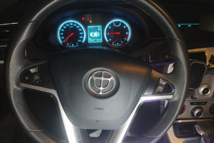 Used Brilliance H530 2017 1.6L Automatic Comfort Model Steering Wheel