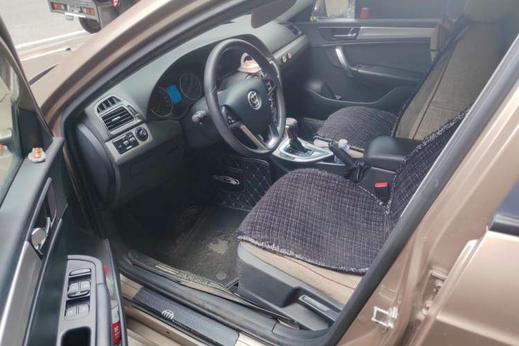 Used Brilliance H530 2017 1.6L Automatic Comfort Model Driver Seat