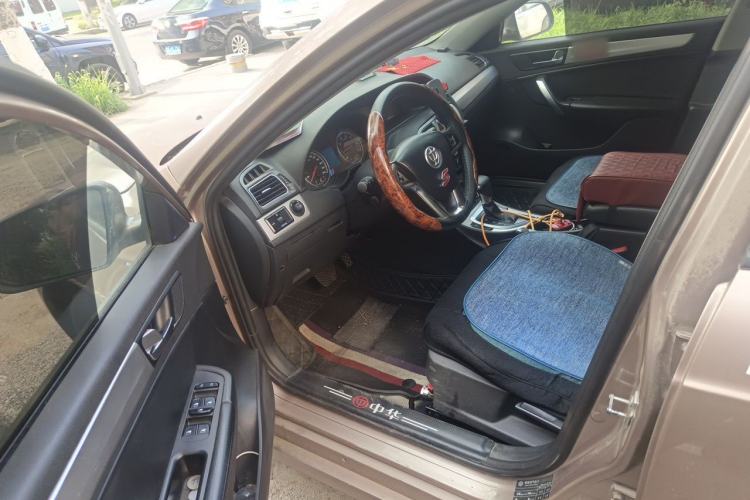 Used Brilliance H530 2017 1.6L Automatic Comfort Model Driver Seat