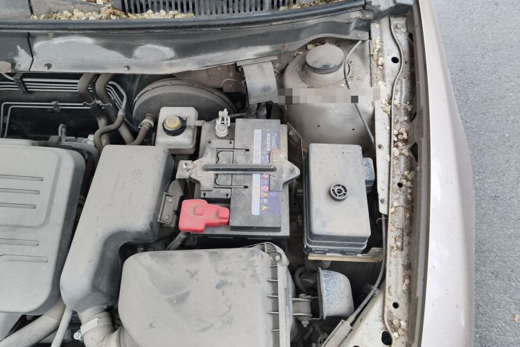 Used Brilliance H530 2017 1.6L Automatic Comfort Model Engine Bay Left