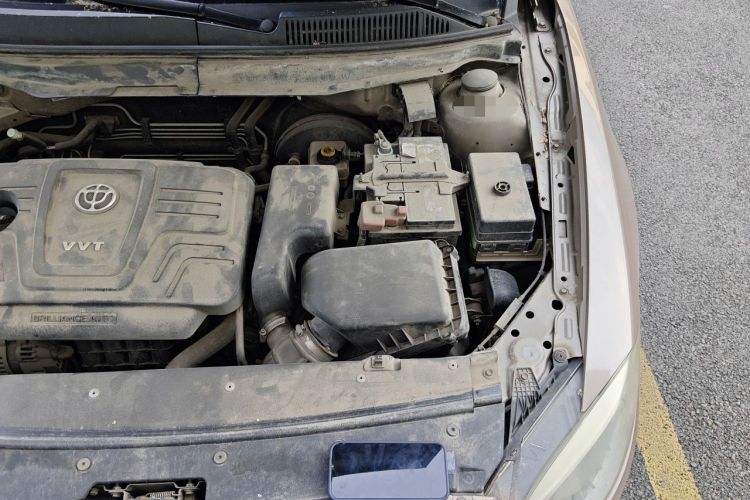 Used Brilliance H530 2017 1.6L Automatic Comfort Model Engine Bay Left