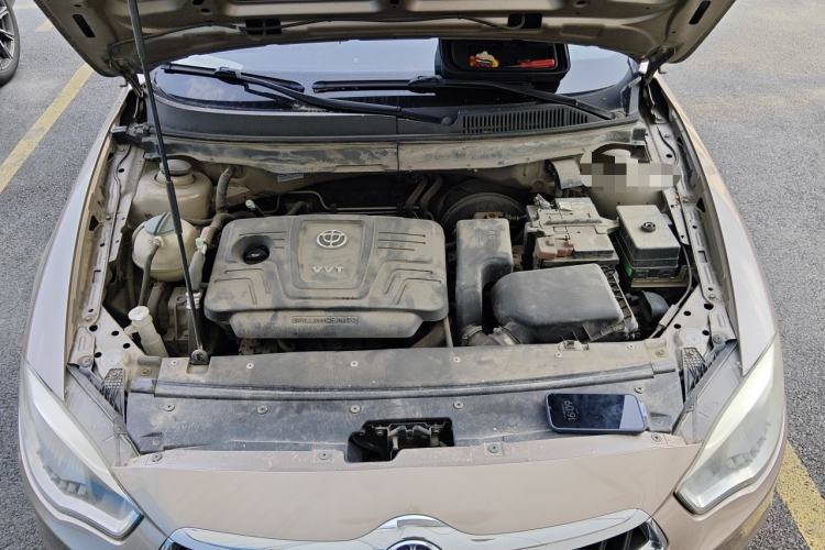 Used Brilliance H530 2017 1.6L Automatic Comfort Model Engine Bay
