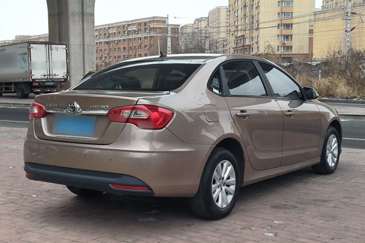Used Brilliance H530 2017 1.6L Automatic Comfort Model Exterior 7