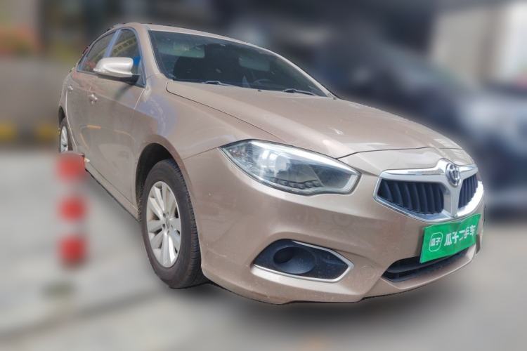 Used Brilliance H530 2017 1.6L Automatic Comfort Model Front Right 45 Deg
