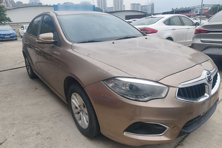 Used Brilliance H530 2017 1.6L Automatic Comfort Model Front Right 45 Deg