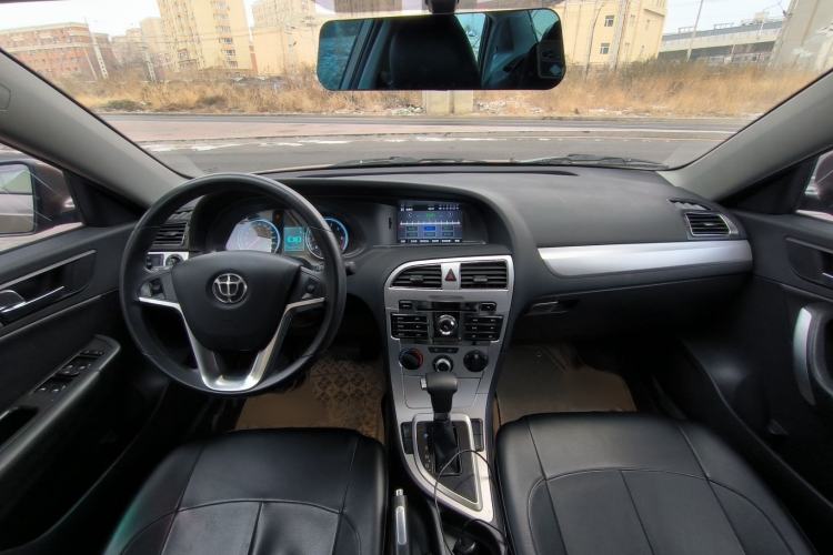 Used Brilliance H530 2017 1.6L Automatic Comfort Model Interior 1
