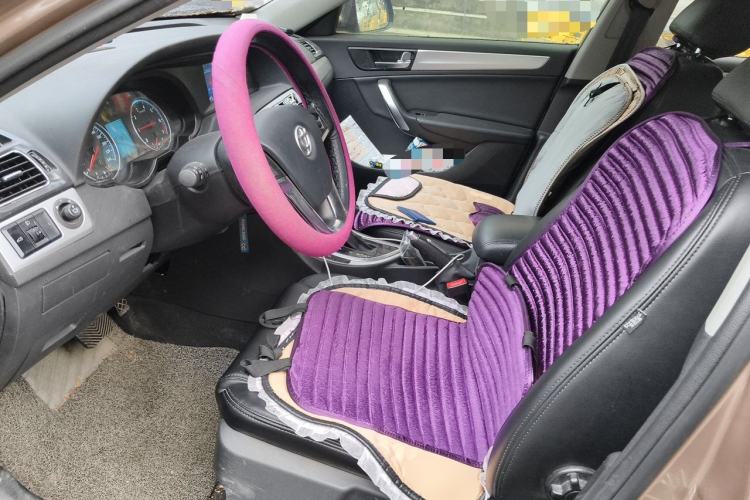 Used Brilliance H530 2017 1.6L Automatic Comfort Model Left Front Seat
