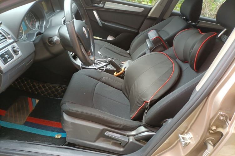 Used Brilliance H530 2017 1.6L Automatic Comfort Model Left Front Seat