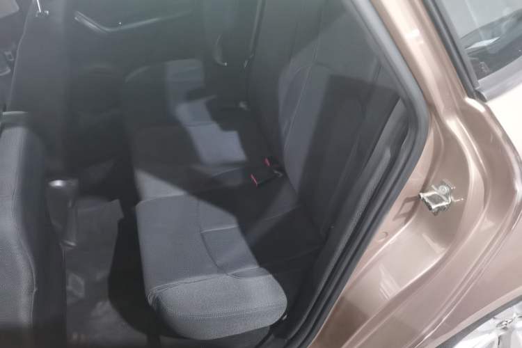 Used Brilliance H530 2017 1.6L Automatic Comfort Model Left Rear Seat