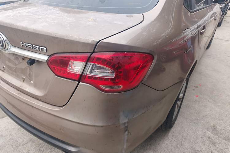 Used Brilliance H530 2017 1.6L Automatic Comfort Model Right Rear Taillight