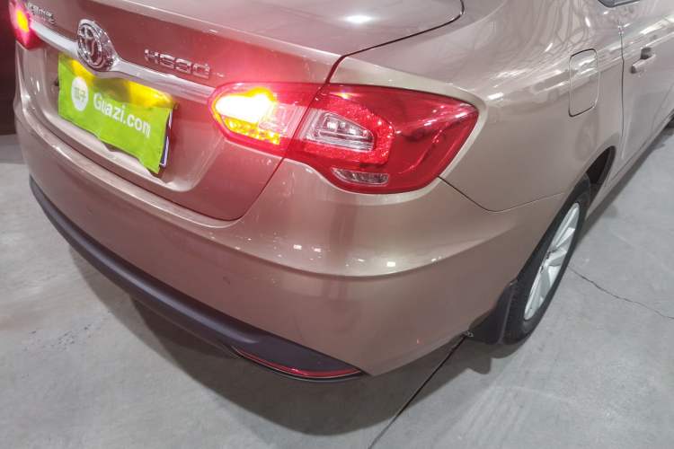 Used Brilliance H530 2017 1.6L Automatic Comfort Model Right Rear Taillight