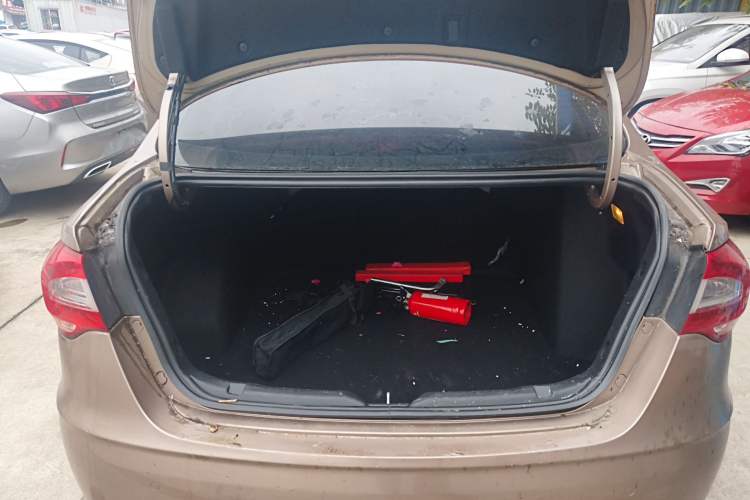 Used Brilliance H530 2017 1.6L Automatic Comfort Model Trunk