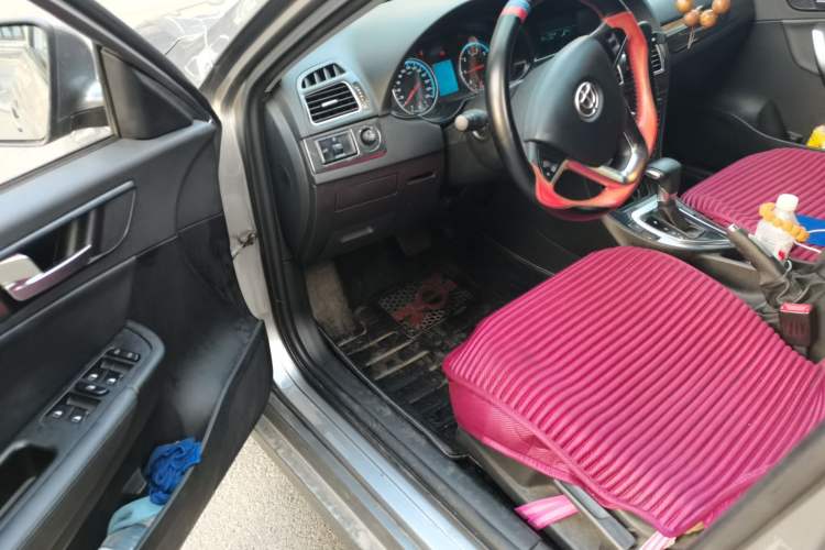 Used Brilliance H530 2017 1.6L Automatic Comfort Model Driver Seat